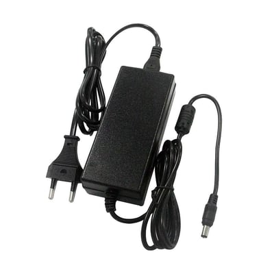 Sort V-TAC-strømforsyning til LED-strips med EU-stik, 30 W, 12 V DC og IP44-beskyttelse.