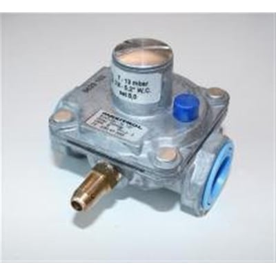 Gastrykregulator til bygas med 1/2" gevind og 7-13 mbar trykområde, vist på hvid baggrund.