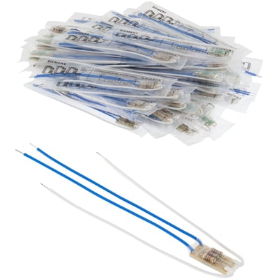 Pakke med 50 stk. Siemens SINAMICS V20 RS485 terminatorer, hvoraf en enkelt er vist med blå og hvide ledninger.