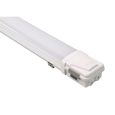 NVC Lighting Armatur Toronto CCT, et 1500 mm langt hvidt LED-armatur med IP65, fremstillet af polycarbonat.