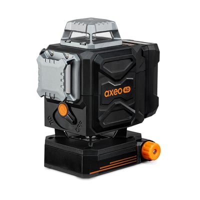 Geo-FENNEL AXEO4D grøn multilinielaser med sort og gråt hus, orange betjeningsknap og justeringshjul.