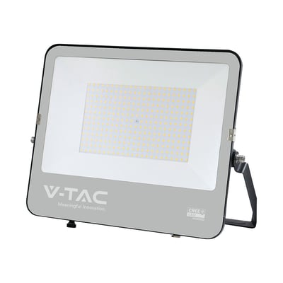V-TAC 200W LED projektør i sort aluminium med CREE-chip og 6500K lys på hvid baggrund.
