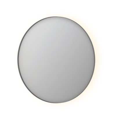 Sanibell SP17 rundt spejl med diameter 100 cm, fremviser en børstet rustfri stål aluramme og indirekte LED-belysning.