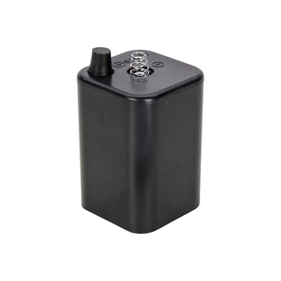 Sorte 6V tørbatteri 4R25 med fjeder og sort gummidutter for sikker montering i blinklygter.