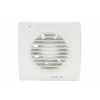 Detaljeret billede af en hvid S&P Future 100 HT ventilator, der viser frontgitteret og det lille indikatorlys øverst til venstre. Perfekt til små rum med fugtighedsproblemer.