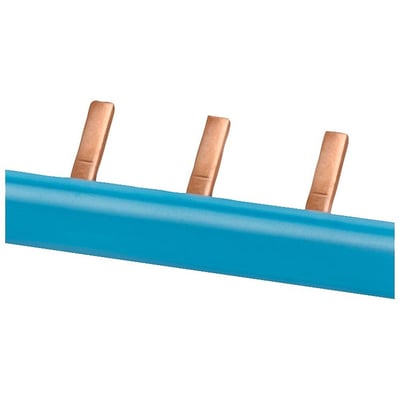 Siemens PIN samleskinne, 10 mm², 1-faset med 13 blå isolerede ben, vist tæt på med kobberstifter fremtrædende.
