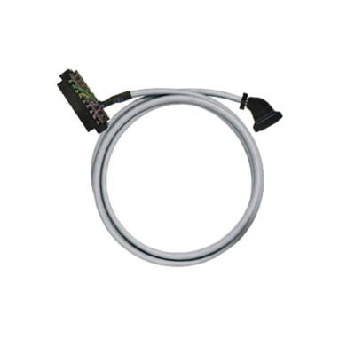 Weidmüller PLC-kabel til digitale signaler med 20 poler og 0,5 meters længde, oprullet med stik i begge ender.