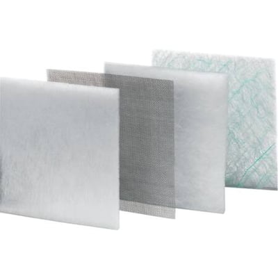 Fire lag af ClimaSys standard filter i hvid og grå, måler 125x125 mm, med synlige fibre og netstruktur.