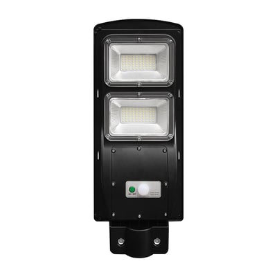 V-TAC solcelle gadebelysning med to LED-paneler, sensor og monteringsbeslag, vist på hvid baggrund.