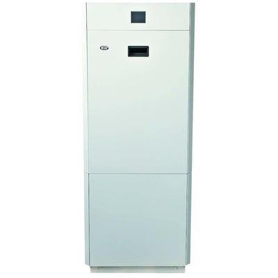 Milton Grant 20E Unit kondenserende oliekedel på 20 kW med hvid front, indbygget brænder og display på hvid baggrund.