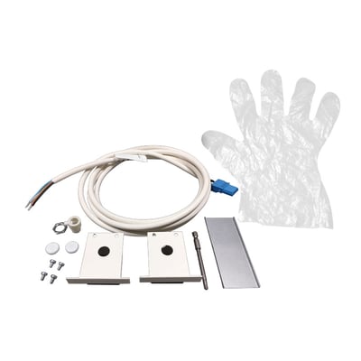Lineal Recessed Start Kit fra SG Armaturen, hvid, med kabel, beslag, skruer og engangshandske på hvid baggrund.