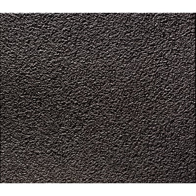 Grå 3M Safety-Walk skridsikringstape, medium type, med en grov og holdbar overfladestruktur, ideel til vådområder.