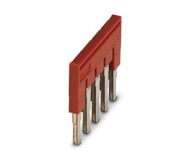 Detalje af Phoenix Contact FBS 5-5 indlægsbro med 5 poler i skinnende rød farve, fremhæver præcisionsdesignet.