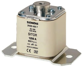 Siemens SITOR sikring 3NE9 450-7 med 1250A mærkstrøm, 600V a.c. og indvendigt gevind monteret på metalfod.