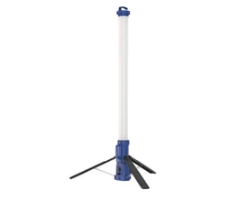 Blue Electric arbejdslampe med 360° lysspredning på et stativ, 200W og 24.000 lumen, med DK stikprop.