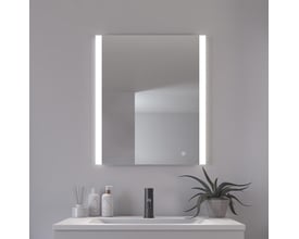 VEGA spejl med lys, 60x70 cm, med lyskanter på begge sider og touch-kontrol, vist i et moderne badeværelsesmiljø.