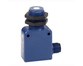 Schneider Electric M18 ultralydsensor med 0,5 m detekteringsafstand og M12 stik, fremstillet i blå plast med monteringsmøtrikker.