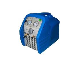 Tecnosystemi RHTS 1 HP digital måleenheds-kit med 4" farve-touchscreen LCD og Bluetooth på hvid baggrund.