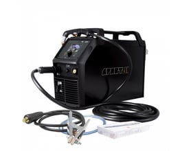 Spartus ProCut 45PFC plasmaskærer med 6 meter brænder, 1-faset, 20-40A og 25mm skæredybde, vist med tilbehør på hvid baggrund.