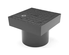 Sort, firkantet komposit karm til Ø315 mm rør, udført efter EN124 B standarden og leveret uden lås.