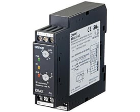 Omron K8AK-PA2 overvågningsrelæ til 3- og 4-ledersystemer, 220-480V AC, med SPDT kontakt og tydelig mærkning af funktioner.