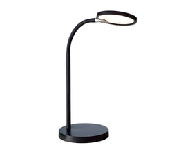Nielsen Light Bordlampe C3 i sort metal med en oval, flad lampehoved og en fleksibel arm, der er oplyst.