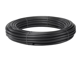Sort Uponor PE80-rør i en oprullet ring, 40 mm, PN6 og SDR17, leveret i en længde på 500 meter.