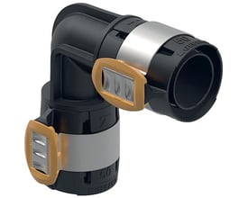 Sort Geberit FlowFit 90° bøjning til 50 mm rør i PPSU-materiale med orange detaljer og sølvfarvede spændebånd.