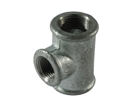 Unico galvaniseret T-stykke 2"x3/4"x2" med muffe/muffe/muffe udformning, fremstillet efter ISO 49 - DS/EN10242.