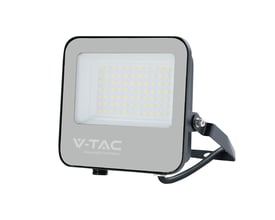 V-TAC 50W LED projektør i sort aluminium med justerbart beslag på hvid baggrund.