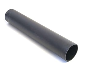 Geberit afløbsrør PEH, 50x5000 mm, sort, liggende på en hvid baggrund, vist uden tekst.