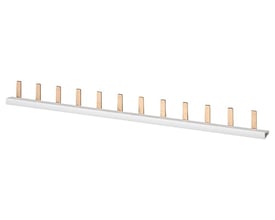 Siemens sløjfeskinne PIN, 10 mm², 1-faset, 1016 mm lang, med 12 synlige kobberstifter, monteret på en hvid skinne.