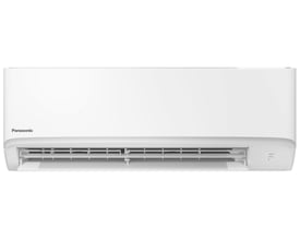Panasonic CS-TZ25ZKEW luft/luft indedel til freemulti varmepumpe i hvid med åbne lameller og Panasonic logo.
