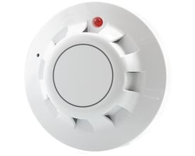 Lindab Firesystem Pro røgdetektor PRO-SCD, en hvid optisk røgalarm med rød LED-indikator på toppen.