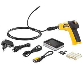 REMS CamScope inspektionskamera sæt med gul og sort håndholdt enhed, aftagelig skærm, kamerakabel med lys og diverse tilbehør som adapter og batterier.