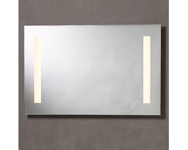 Loevschall spejl 90x65 cm med oplyste lodrette LED-felter i siderne og en varm farvetone på 3000 Kelvin.