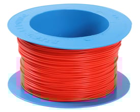 Nexans H07V2-K PVT90 1x2,5 mm² koblingsledning i rød farve på en blå kabeltromle.