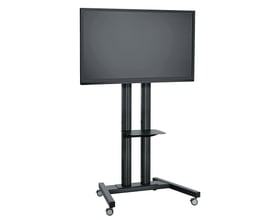 Vogels PUA 9507 tray monteret på et Vogels PUC 25xx/27xx TV-stativ med en stor sort skærm.