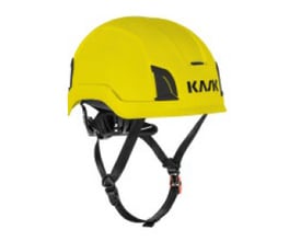 Gul Kask Zenith X Max sikkerhedshjelm med sort justerbar hagerem, set skråt forfra.