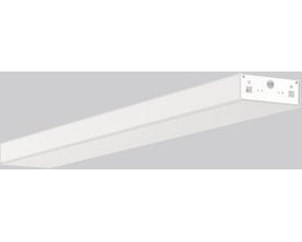 Hvidt, aflangt RZB Lumara-armatur set skråt fra undersiden med synlig endeflade, justerbar effekt og on/off.