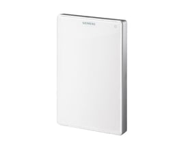 Siemens QMX3.P70 KNX rumføler til måling af temperatur, fugtighed og CO2, vist med hvid front og sølvfarvede kanter.