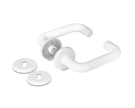 Jasa Company Dørgreb Merkur Ø22 mm i hvid plast med to rosetter på hvid baggrund.