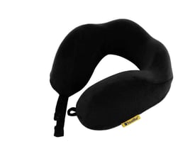 Travel Blue Tranquility Pillow i sort, bredere pasform, ergonomisk rejsepude i blødt materiale.