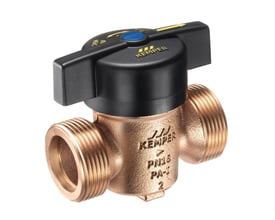 Kemper kugleventil i rødgods med 1 1/2" udvendigt gevind og sort betjeningsgreb med åben/luk pil.