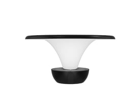 V-TAC Lotus LED-solcellehavelampe på 20 W med bred sort skærm, hvidt lampehus og rund base.