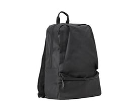 ID Identity rygsæk i sort ripstop materiale med flere lommer og lynlåse på hvid baggrund.