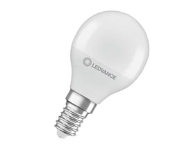 Ledvance LED kronepære i mat hvid med E14 fatning, 470lm og 4,9W, der giver varmt hvidt lys.