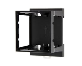 Omron Y92F-52 DIN monteringsadapter i sort plast, designet for Omron E5CC og E5CB enheder på hvid baggrund.