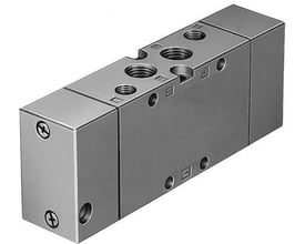 Festo pilotstyret ventil J-5-1/4-B, en 5/2-vejs ventil i grå metal med synlige skruer og gevindport.