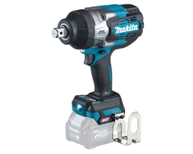 Makita 1800NM 40V slagnøgle med 3/4" værktøjsopsætning, vist med 40V XGT batteri monteret.